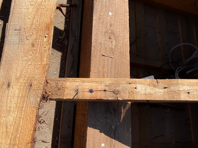 野地板のメンテナンスバラ板